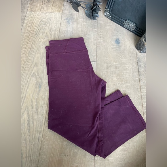 American Eagle Leggings - Picture 2 of 2